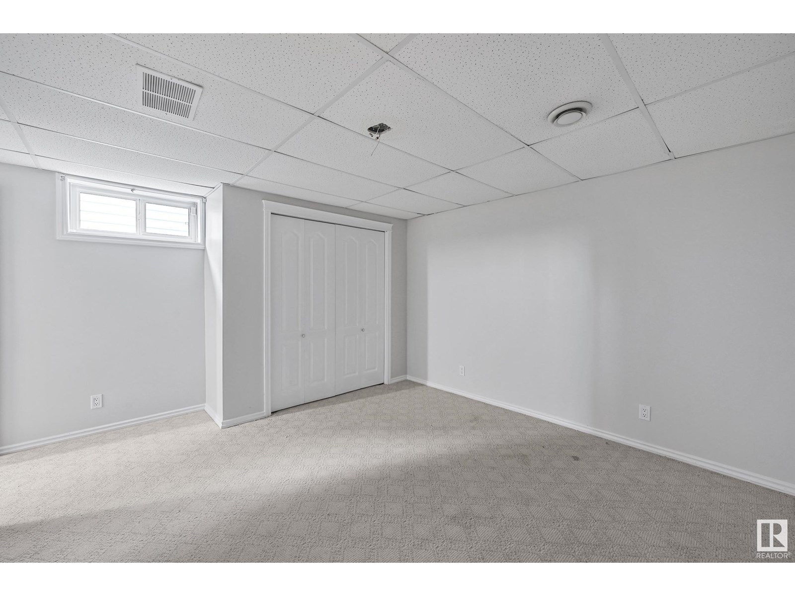 Photo 26 of 6803 149 A Av Nw, Edmonton AB