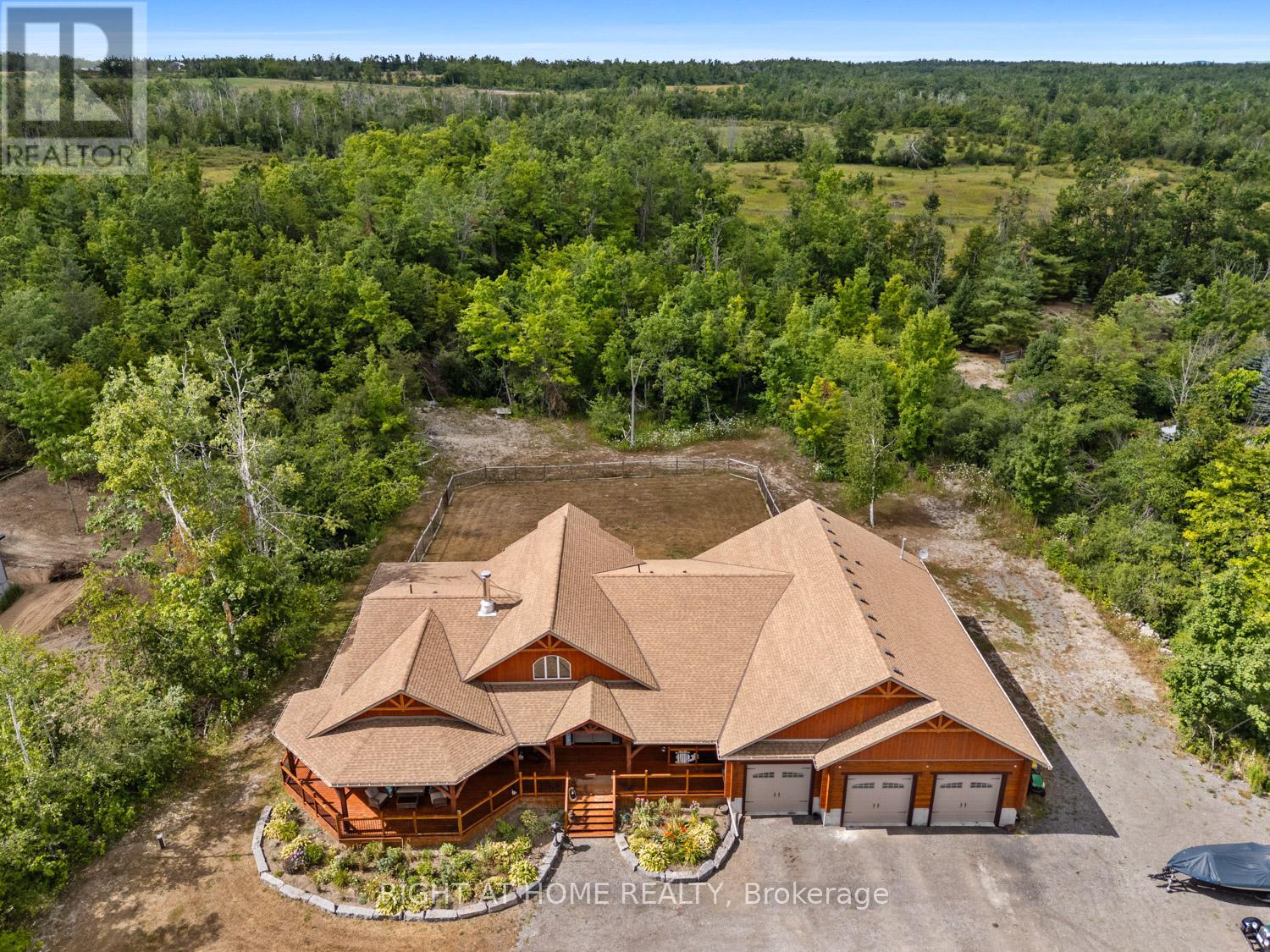 Photo 22 of 177 Ellwood Crescent, Trent Lakes ON