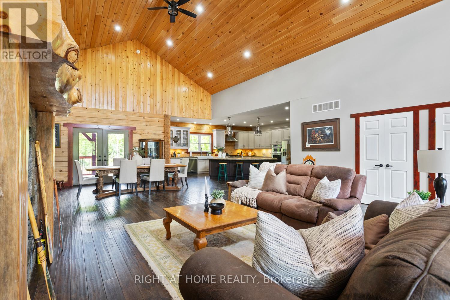 Photo 17 of 177 Ellwood Crescent, Trent Lakes ON