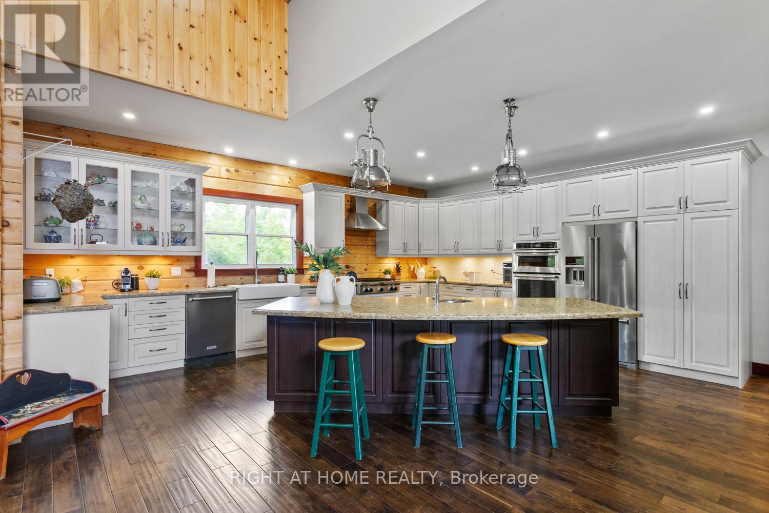 Photo 29 of 177 Ellwood Crescent, Trent Lakes ON