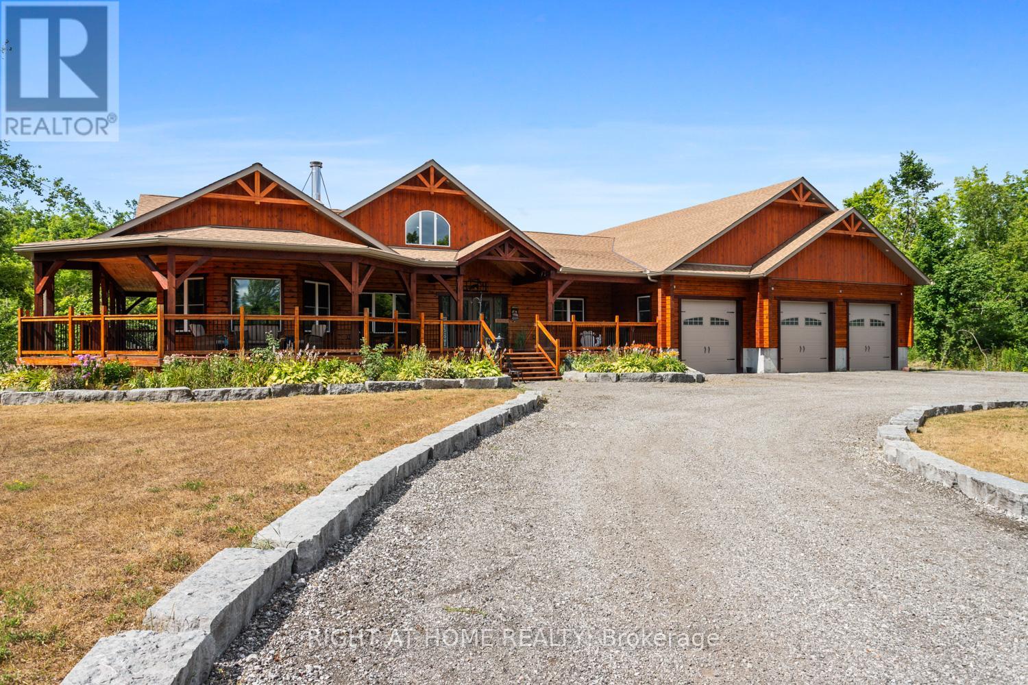 Photo 23 of 177 Ellwood Crescent, Trent Lakes ON