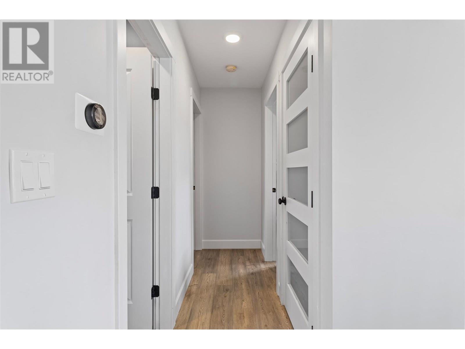 689 VALDES Drive, Kamloops