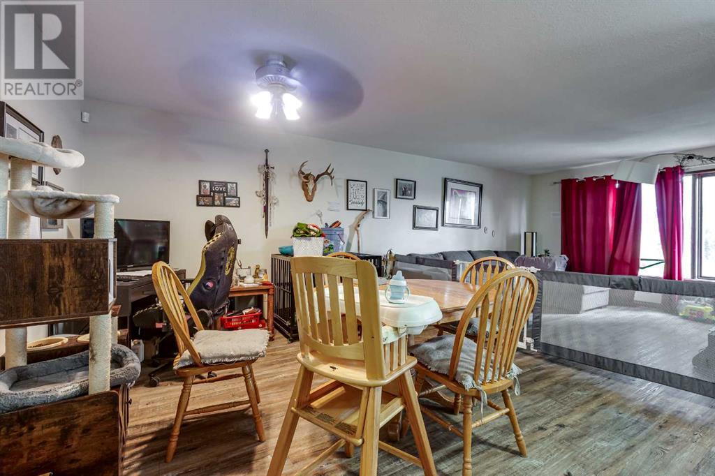Photo 14 of 77 Eastman Crescent, Red Deer AB