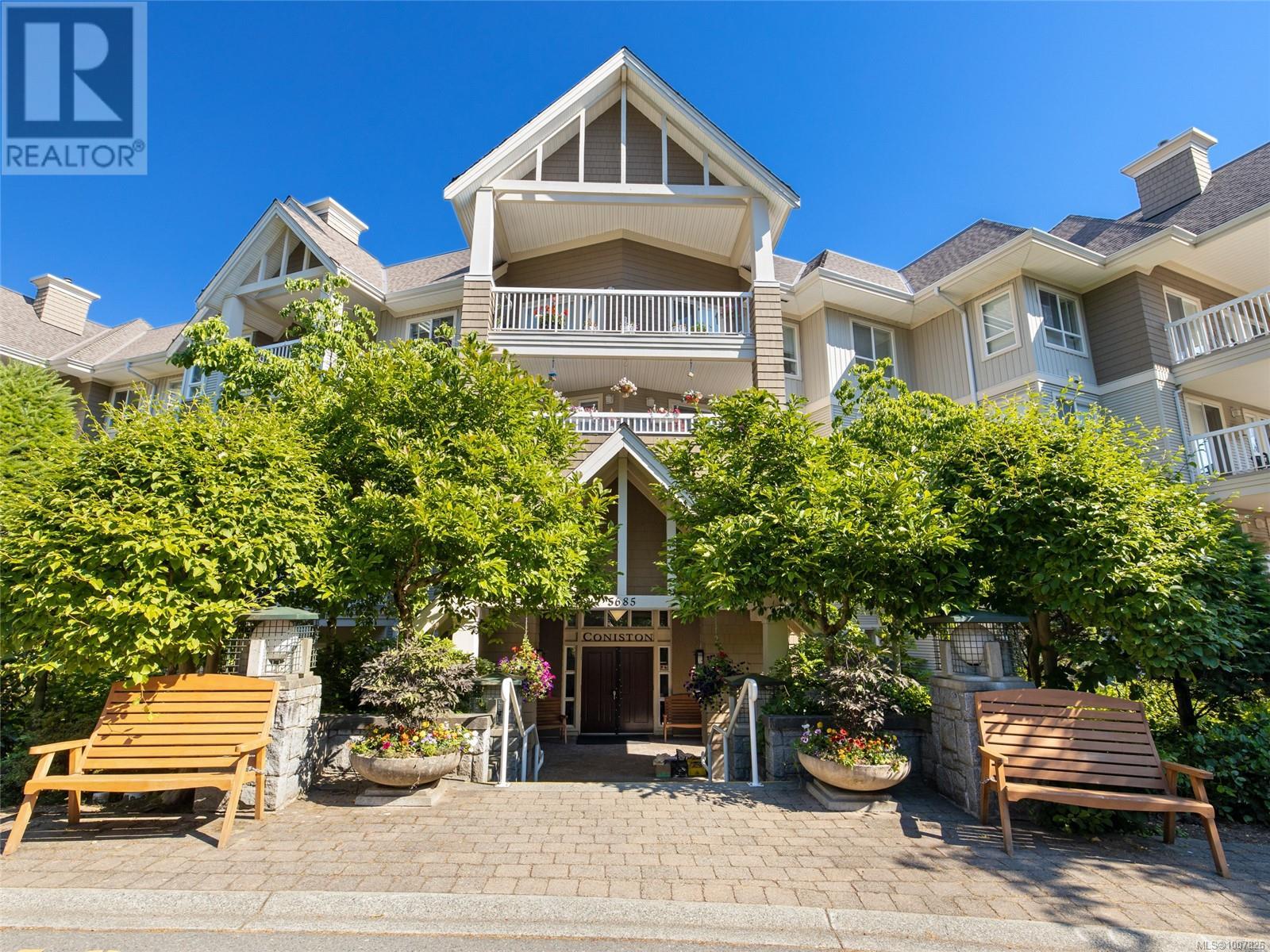 Photo 1 of 209 5685 Edgewater Lane, Nanaimo BC