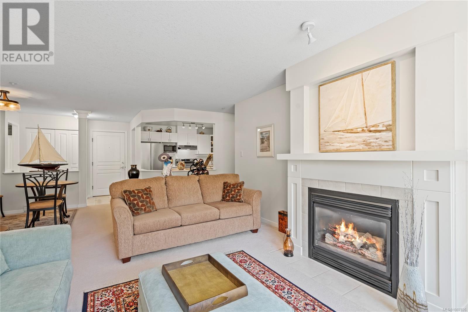 Photo 8 of 209 5685 Edgewater Lane, Nanaimo BC