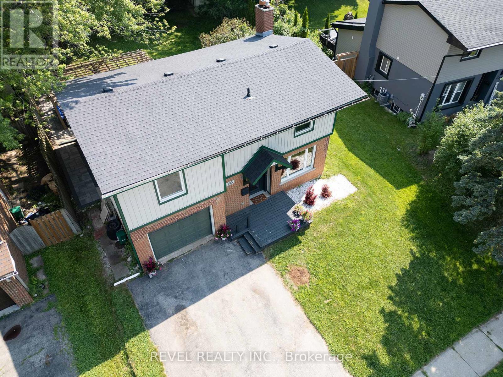 Photo 36 of 323 Brantwood Park Road, Brantford ON