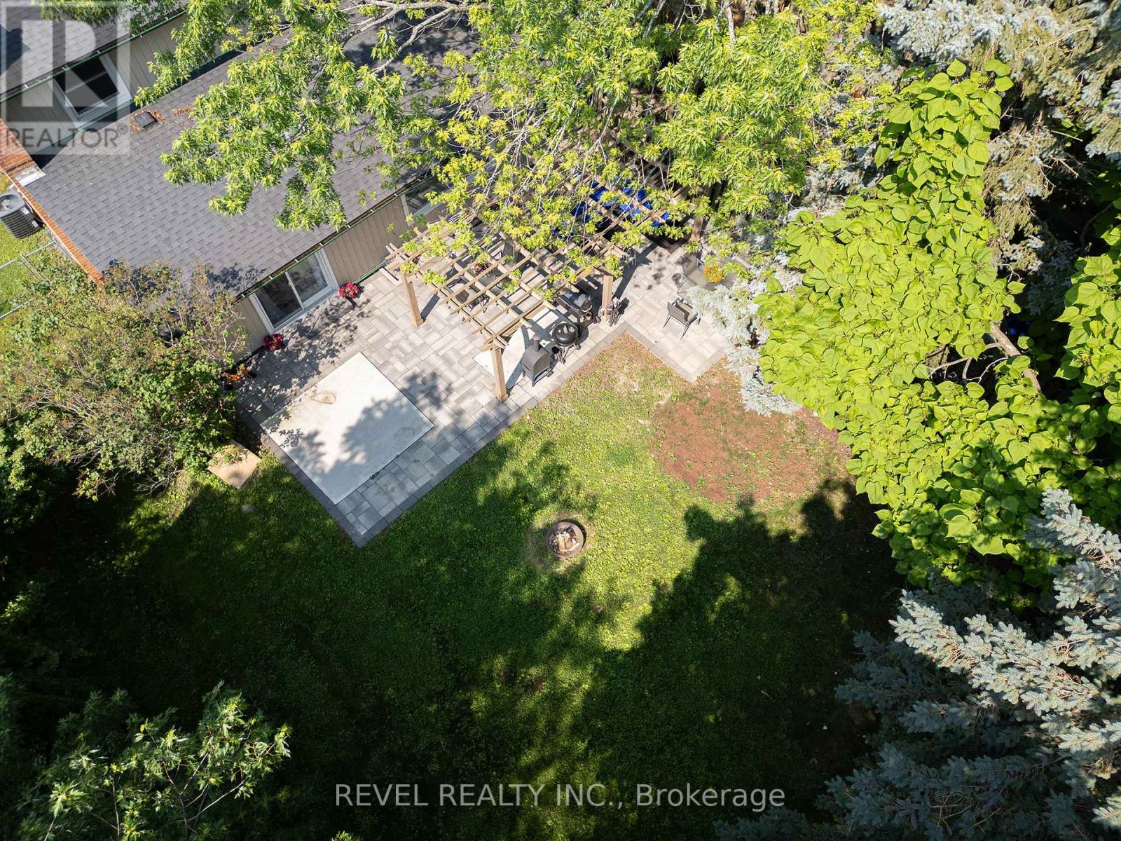 Photo 39 of 323 Brantwood Park Road, Brantford ON