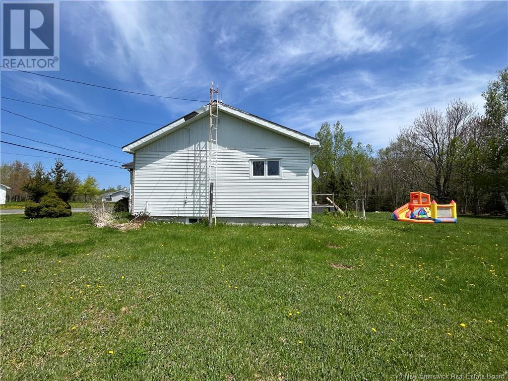 Photo 3 of 114 Lebouthillier Street, Saintsimon NB