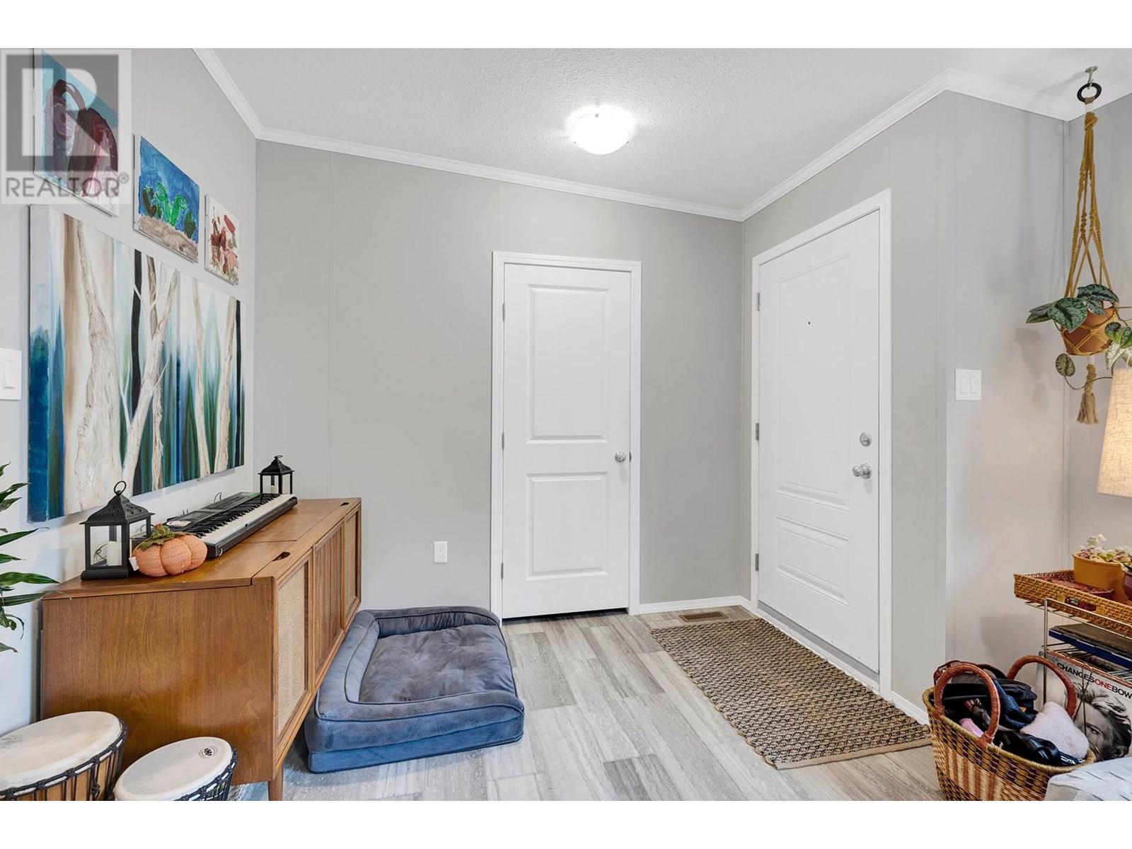 Photo 3 of 235 Aylmer Road Unit 3, Chase BC