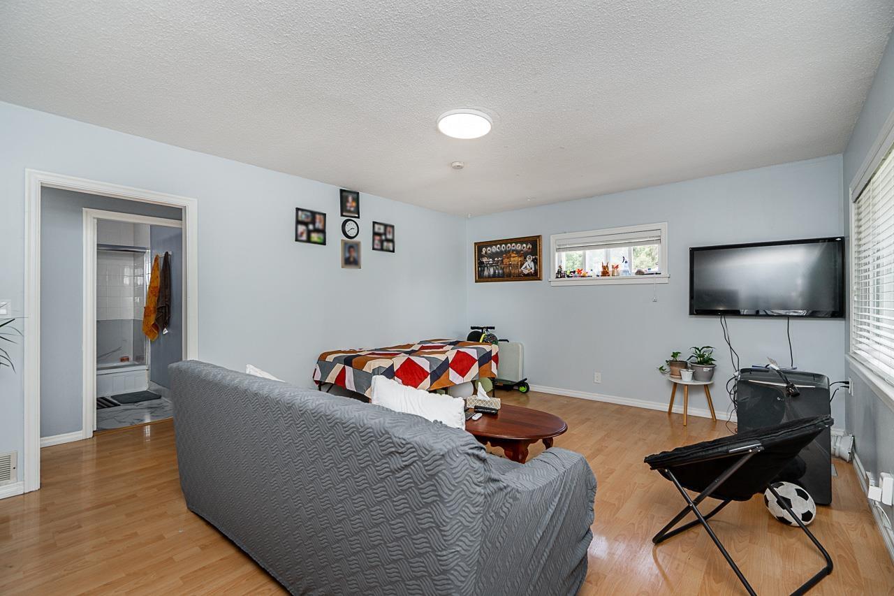 Photo 3 of 8543 144 Street, Surrey BC