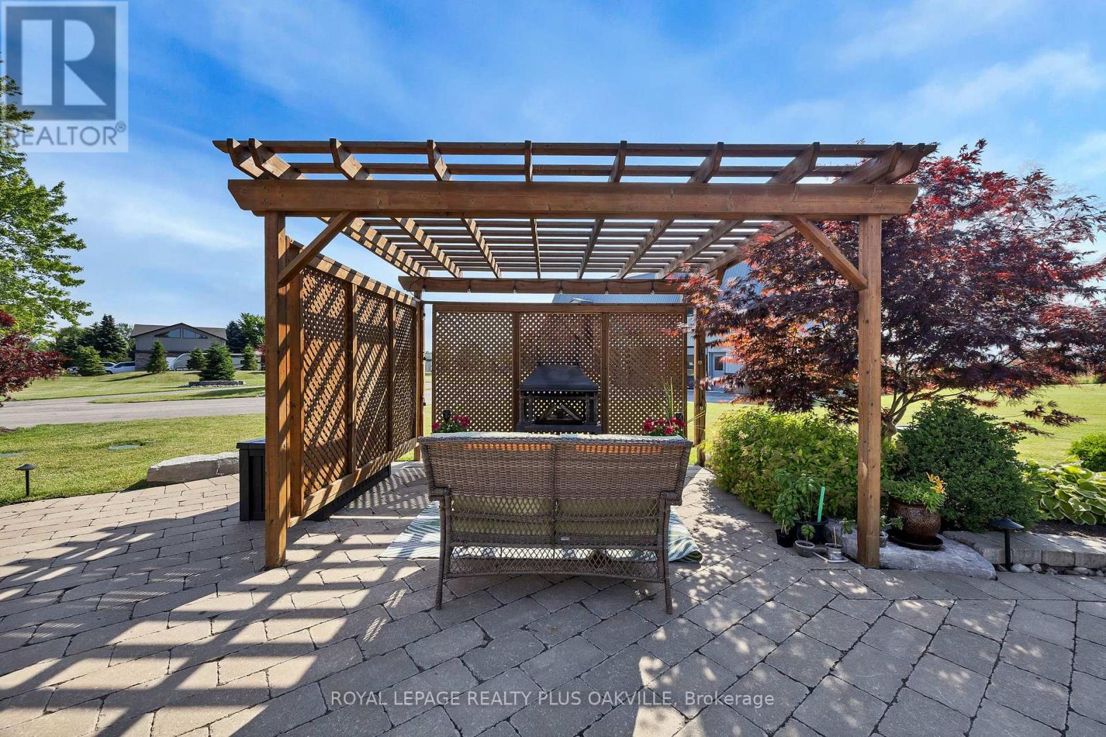 Photo 41 of 322 Russ Road, Grimsby ON