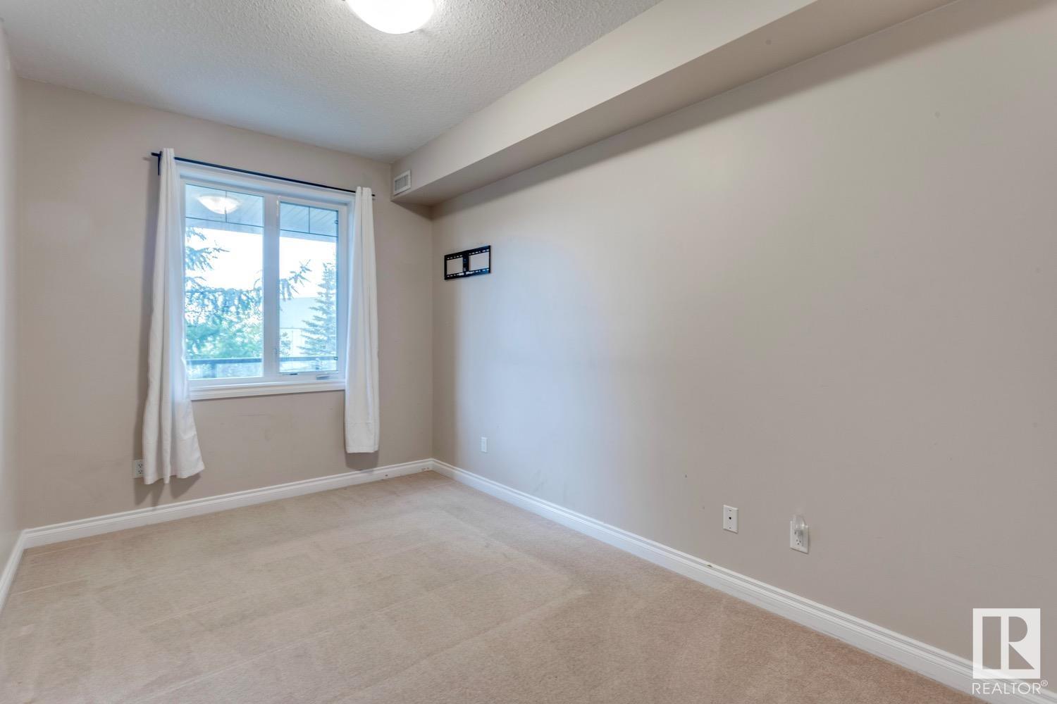 Photo 12 of 212 12408 15 Av Sw, Edmonton AB