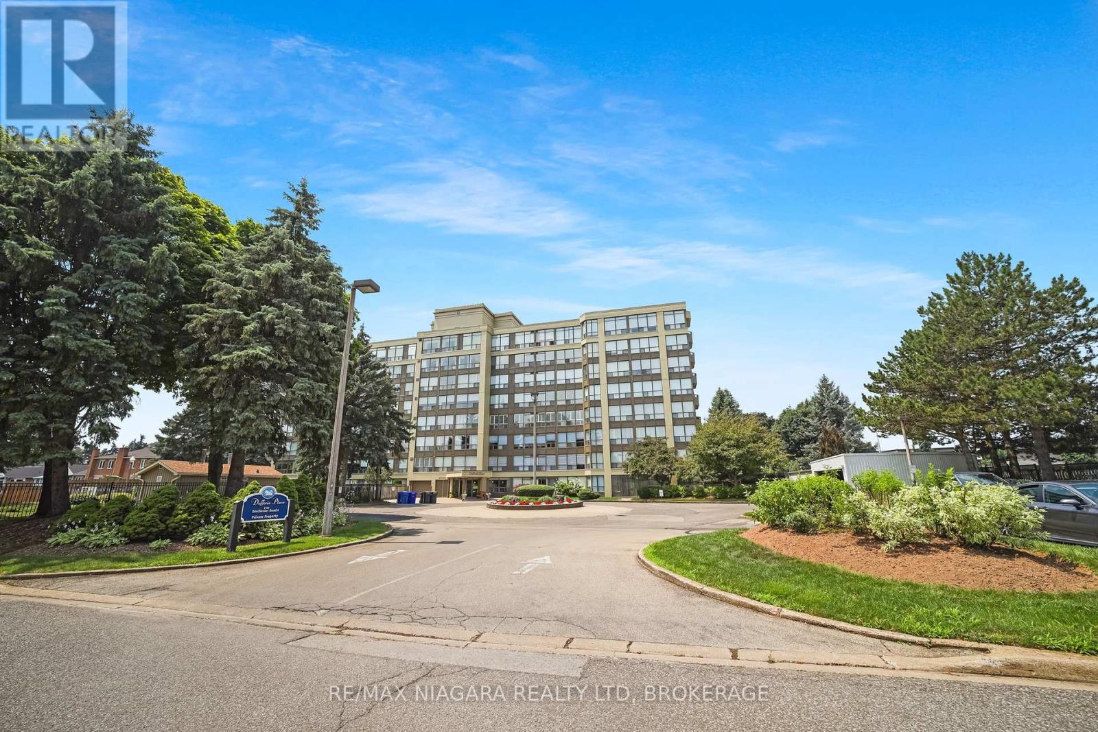 Photo 10 of 303 5100 Dorchester Road, Niagara Falls ON