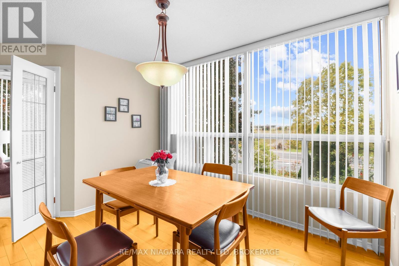 Photo 20 of 303 5100 Dorchester Road, Niagara Falls ON