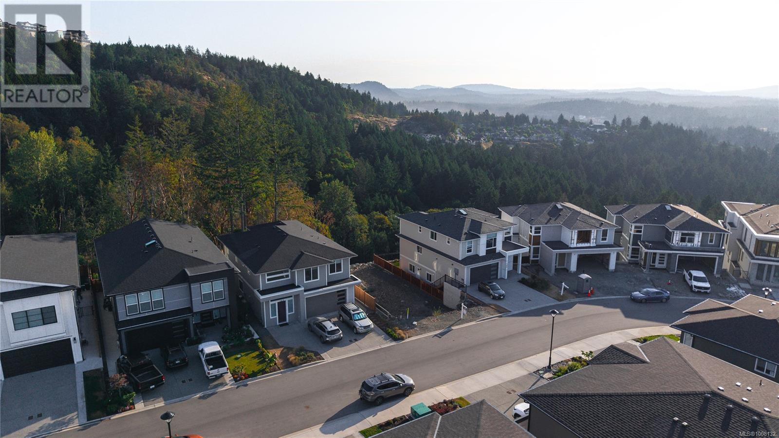 Photo 3 of 1410 Sandstone Lane, Langford BC