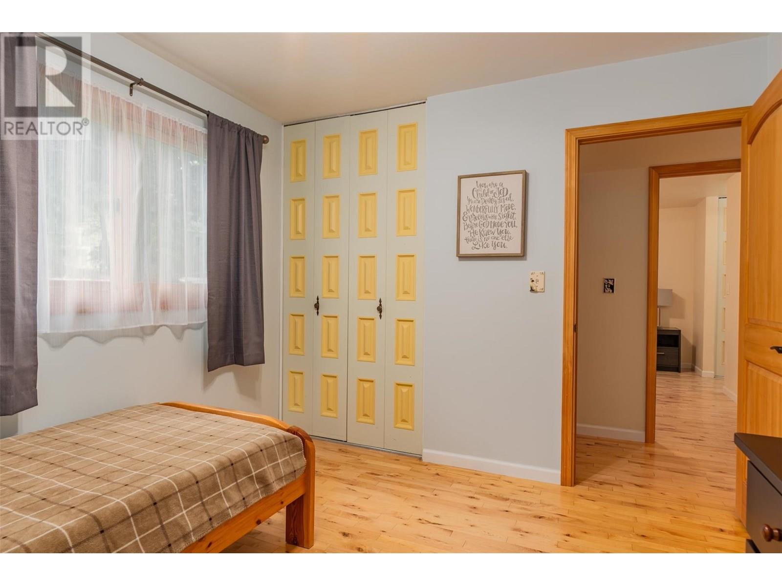 Photo 58 of 2707 Maple Crescent, Rossland BC