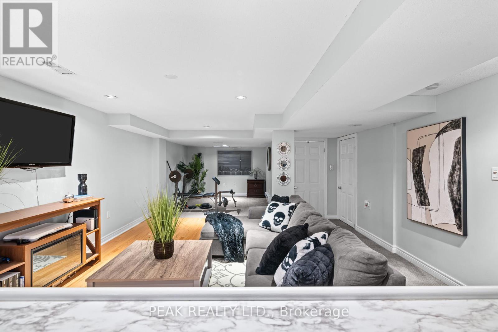 Photo 14 of 80 Fry Crescent, Clarington ON