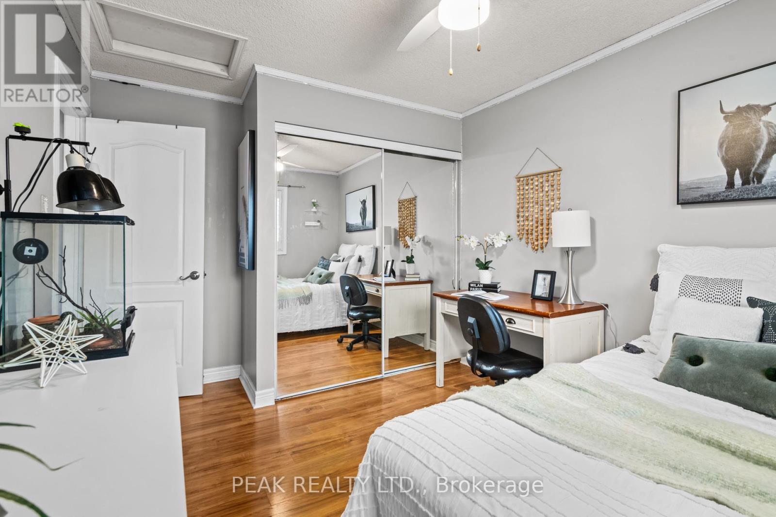 Photo 19 of 80 Fry Crescent, Clarington ON