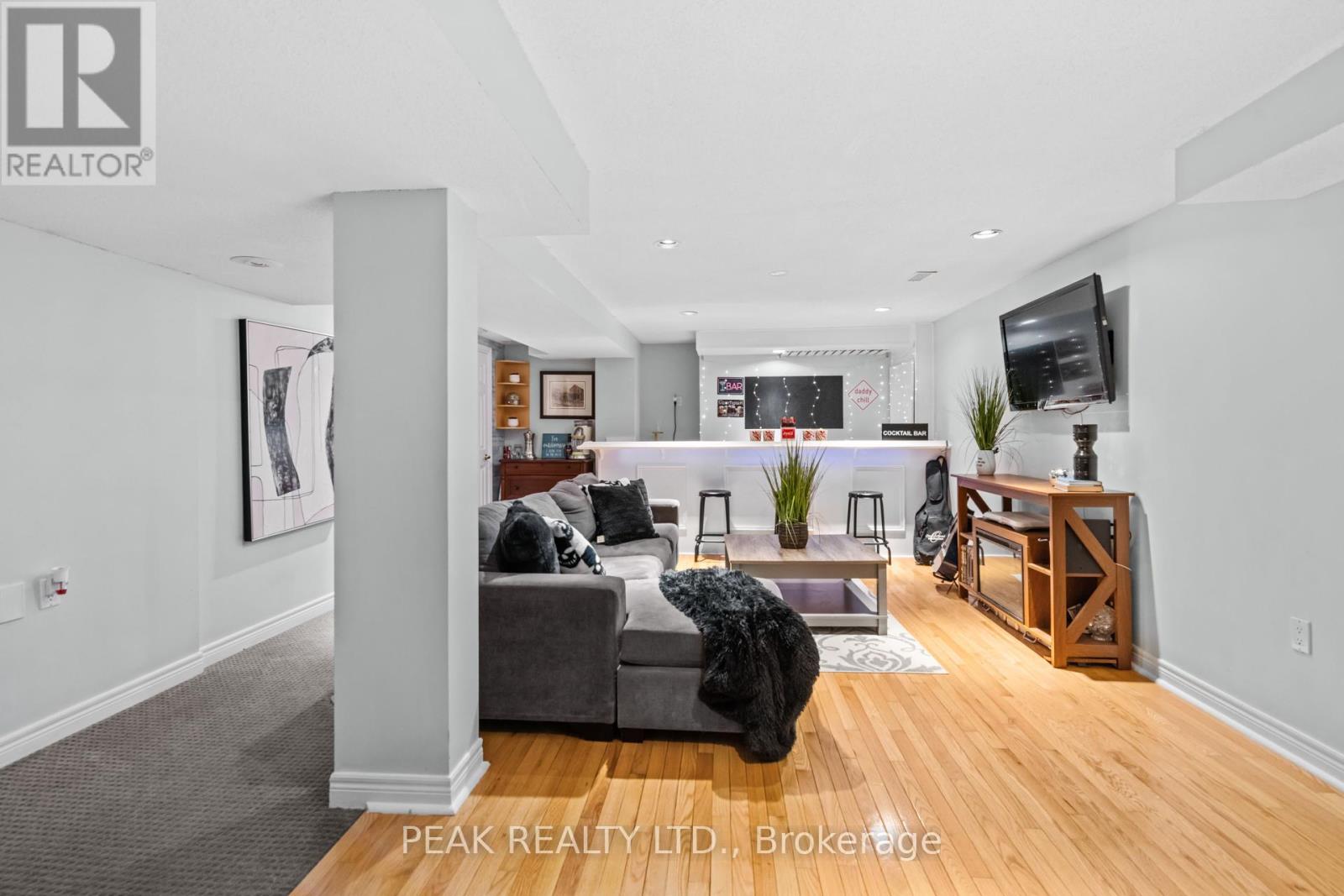 Photo 12 of 80 Fry Crescent, Clarington ON