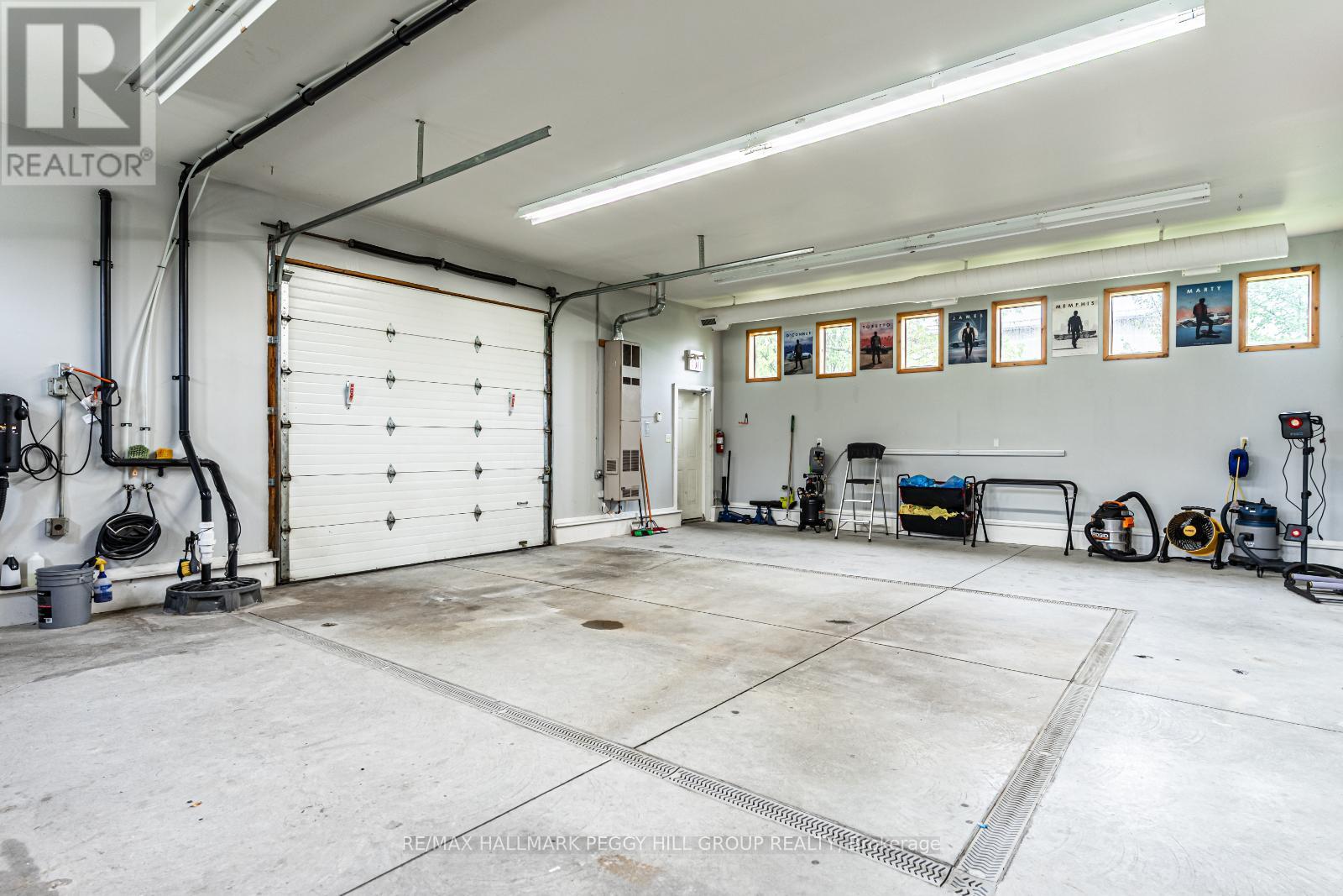 Photo 11 of 14 Stewart Road, Collingwood ON