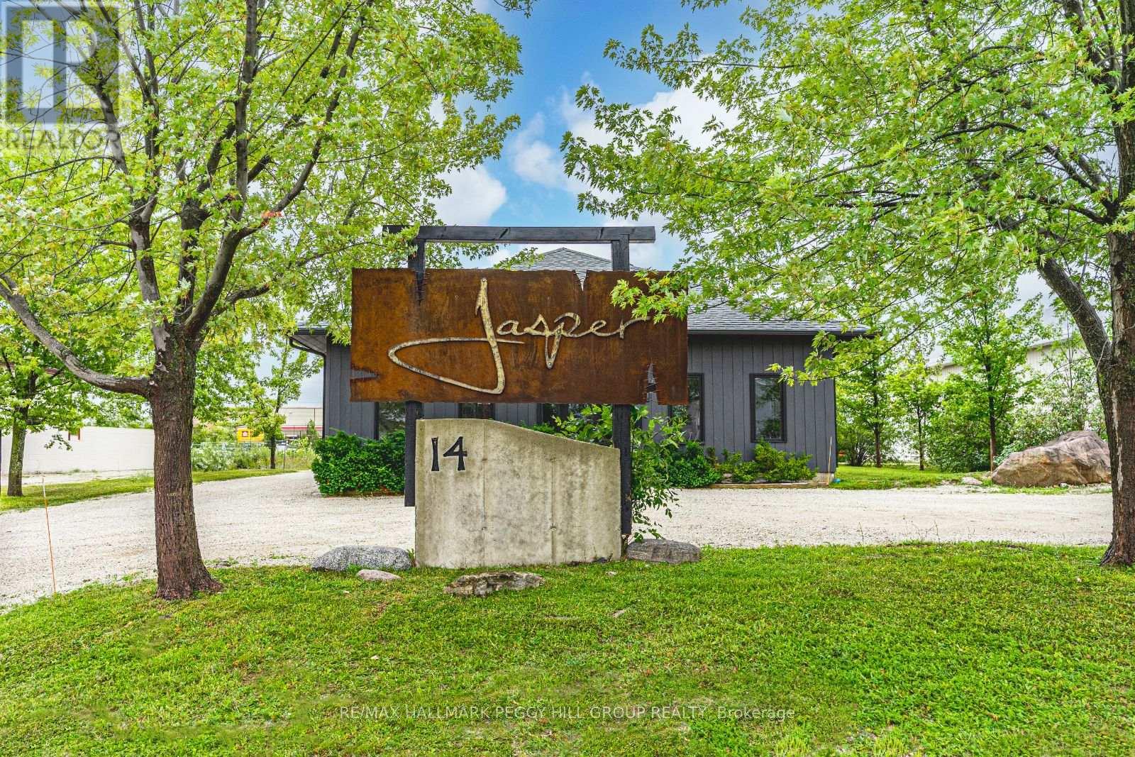 Photo 1 of 14 Stewart Road, Collingwood ON