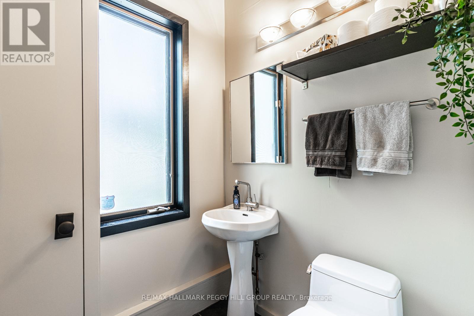Photo 14 of 14 Stewart Road, Collingwood ON