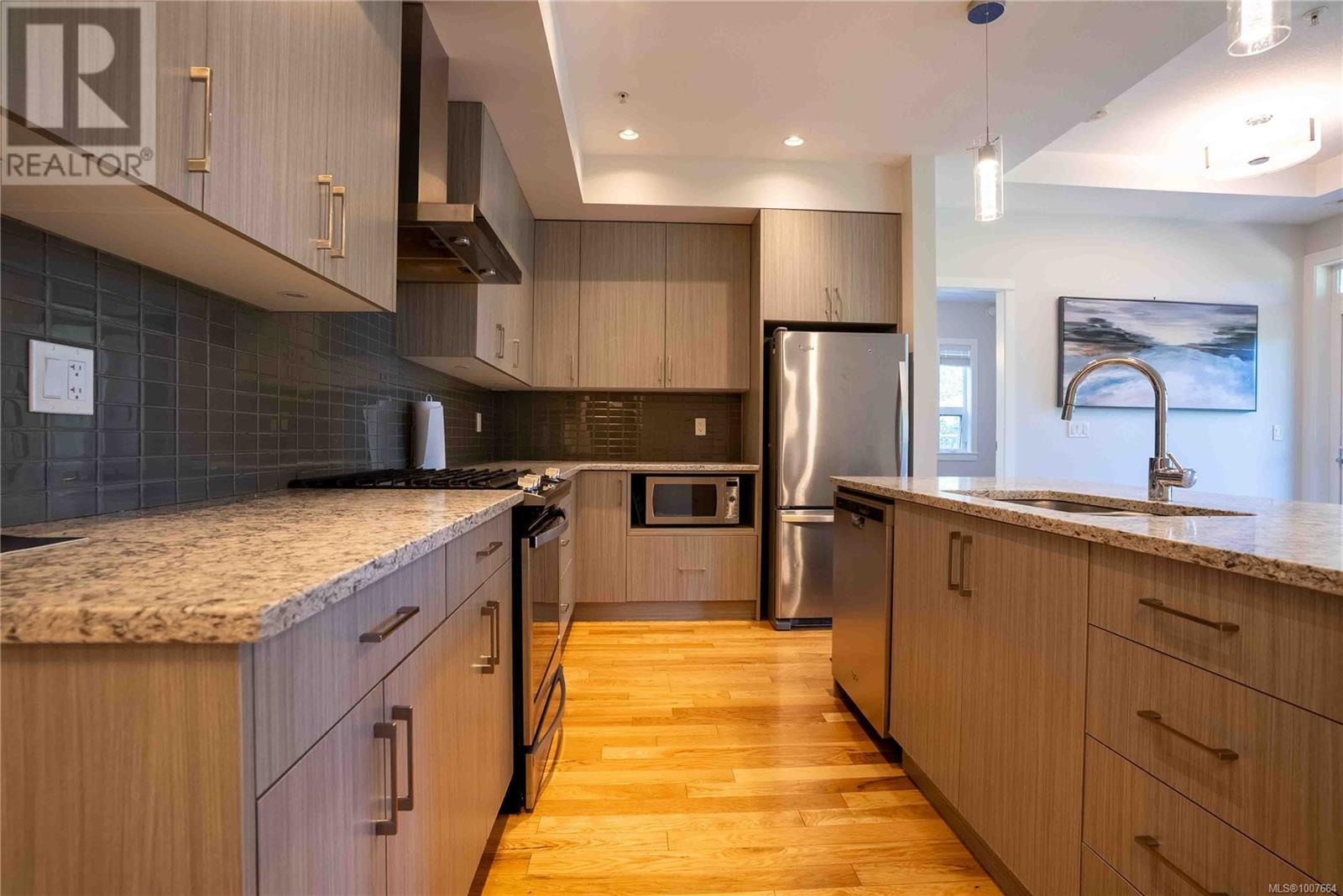 Photo 6 of 104 3111 C Havenwood Lane, Colwood BC