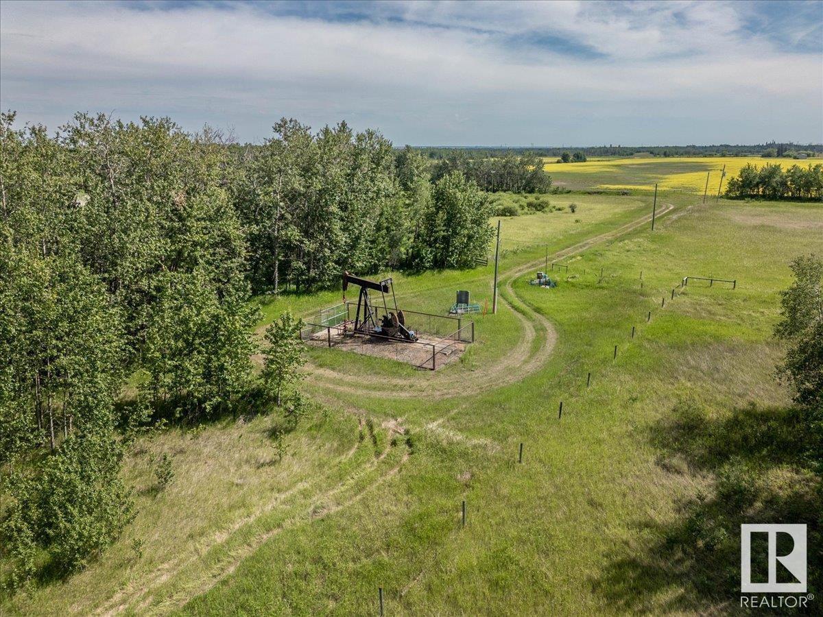 Photo 19 of 57022 Rge Road 213, Rural Sturgeon County AB