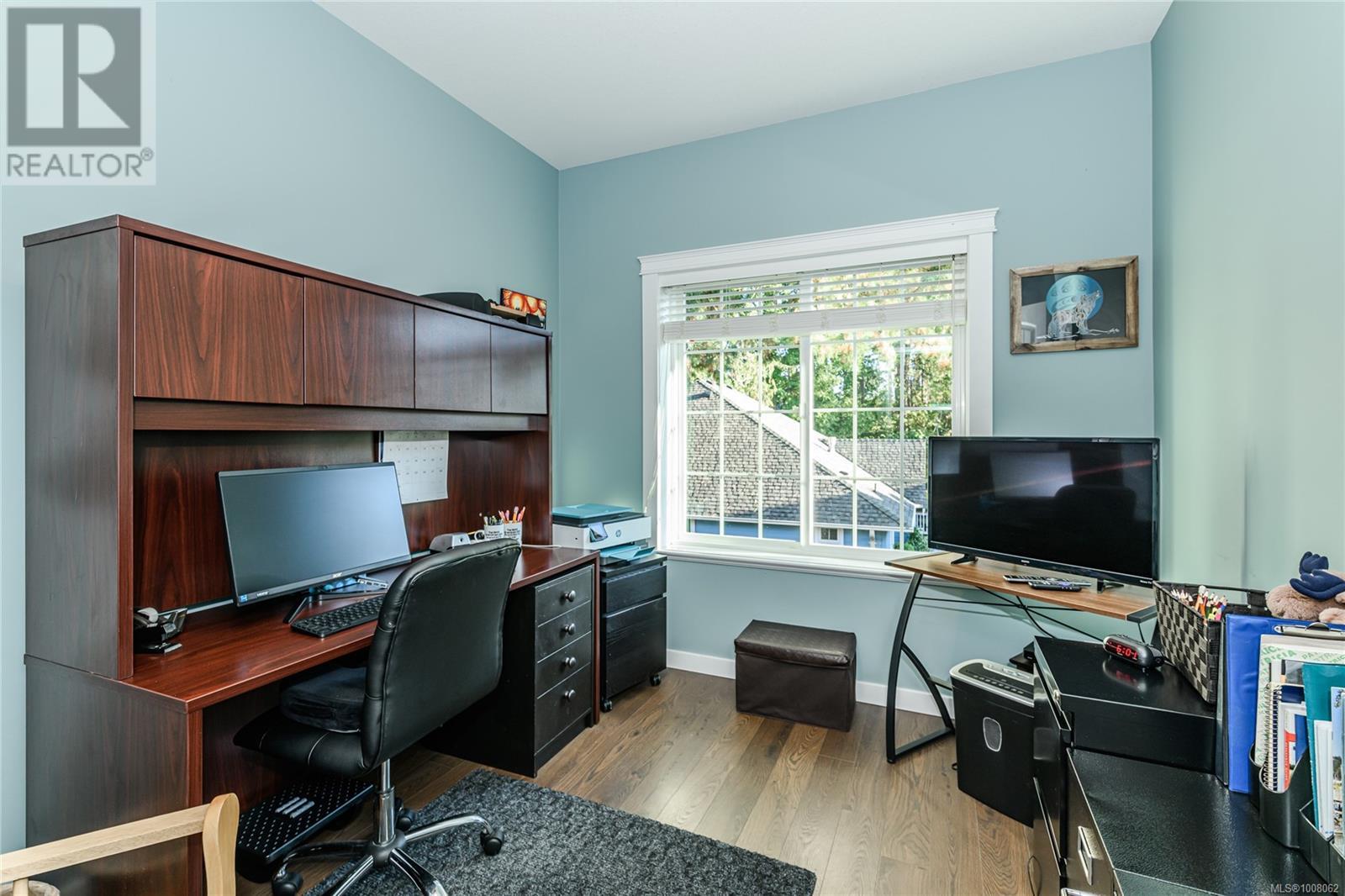 Photo 14 of 3 3134 Manor Dr, Duncan BC