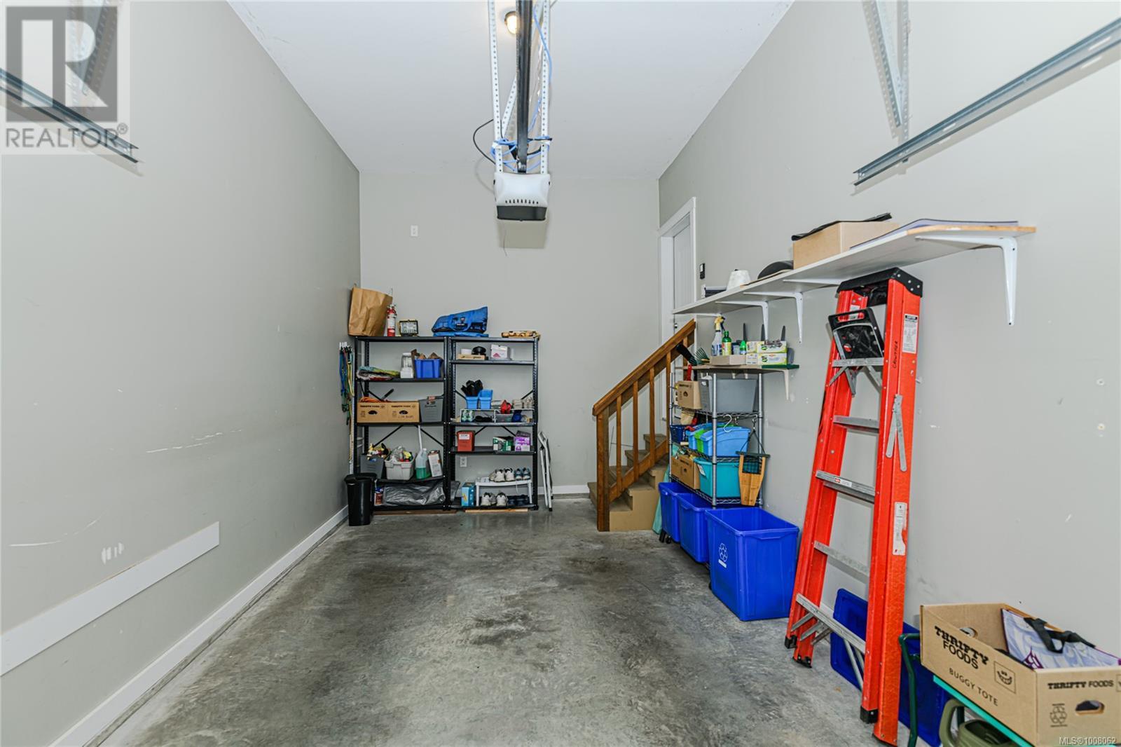 Photo 10 of 3 3134 Manor Dr, Duncan BC