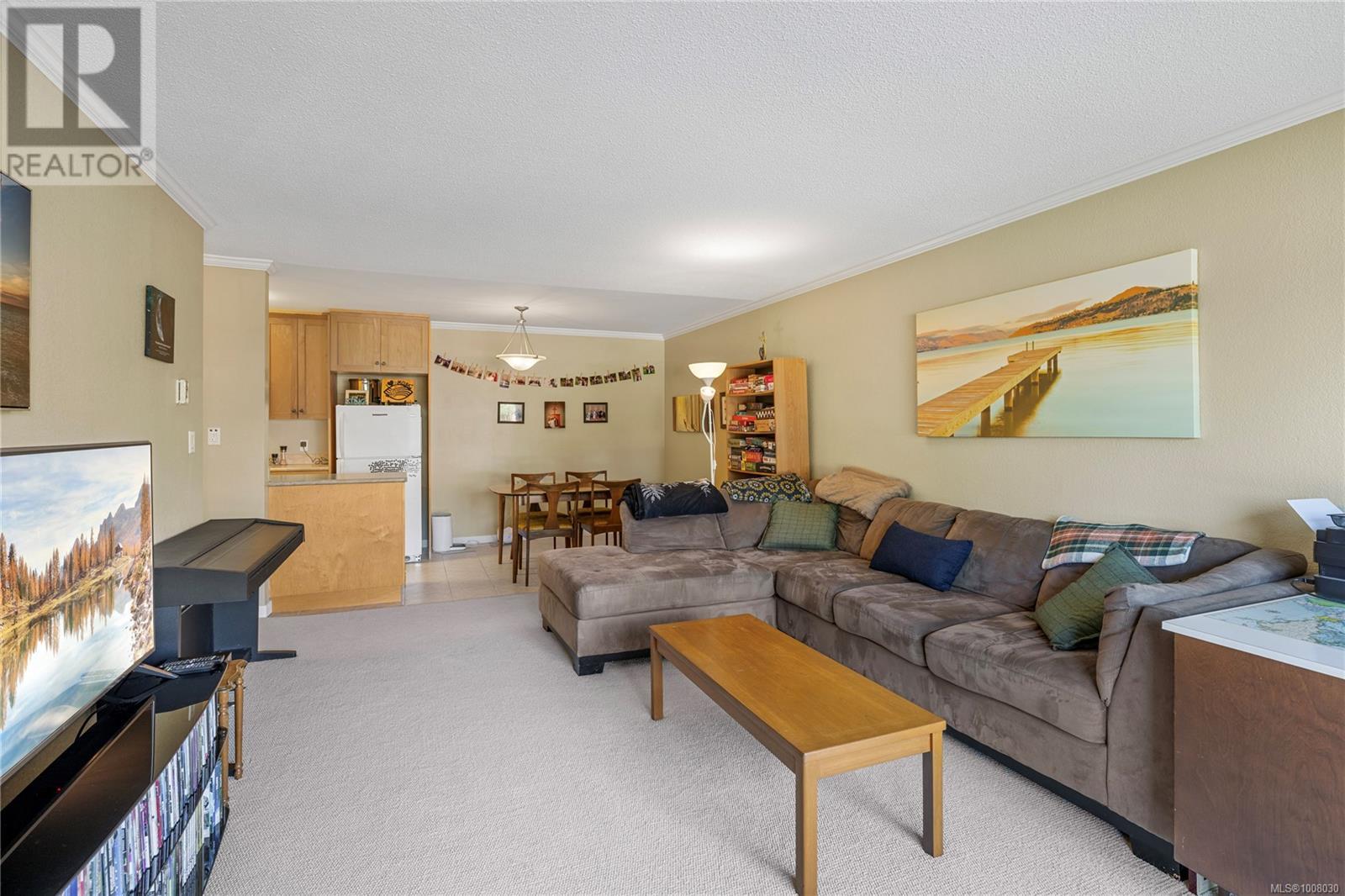 Photo 6 of 209 255 Hirst Ave, Parksville BC