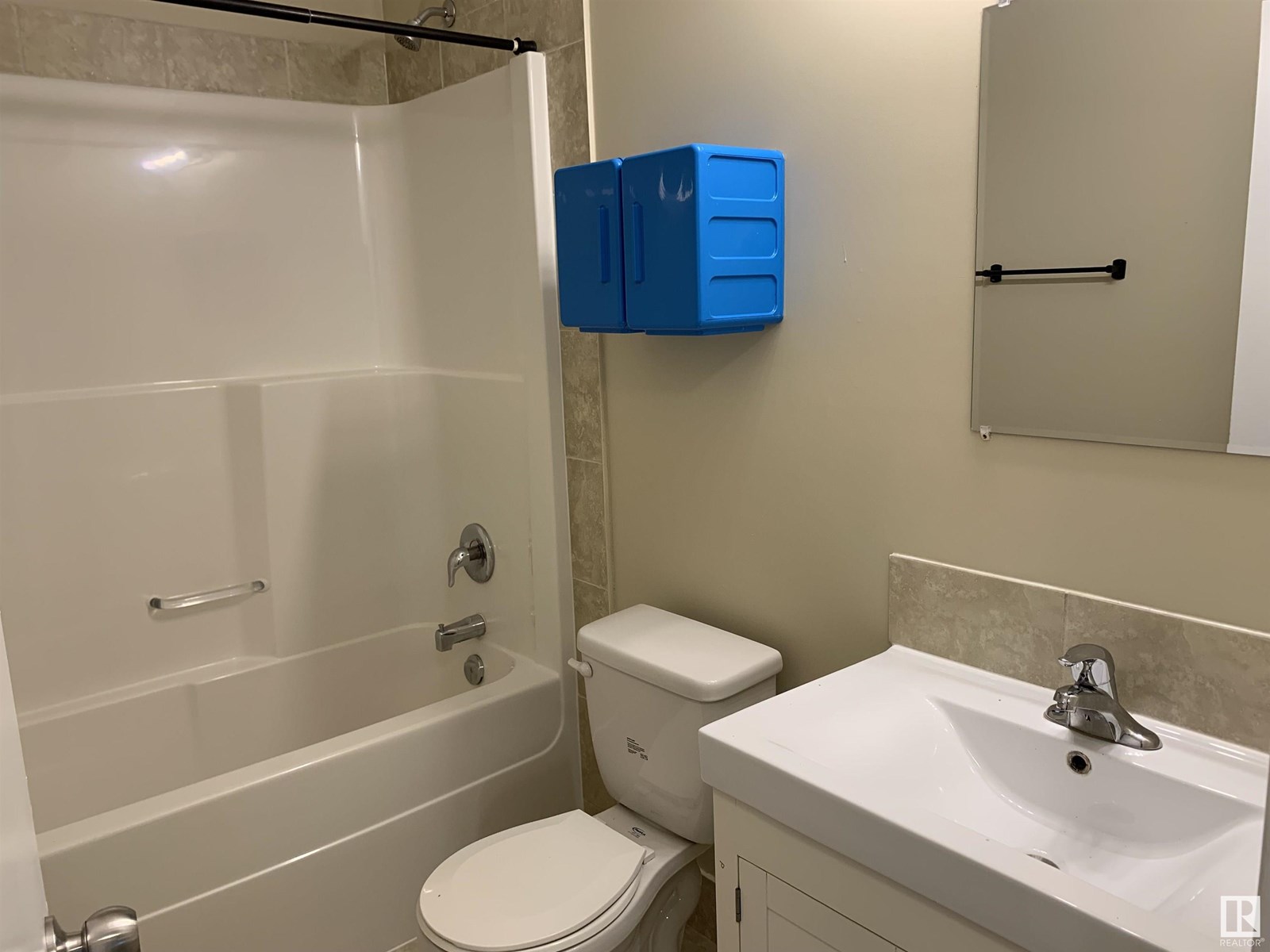 Photo 12 of 11824 93 St Nw, Edmonton AB