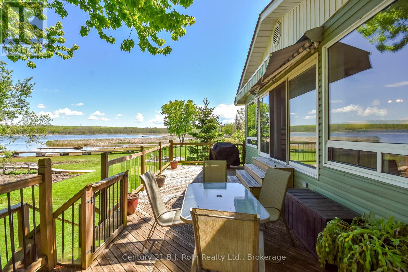Photo 13 of 95 Maskinonge Road, Tay ON