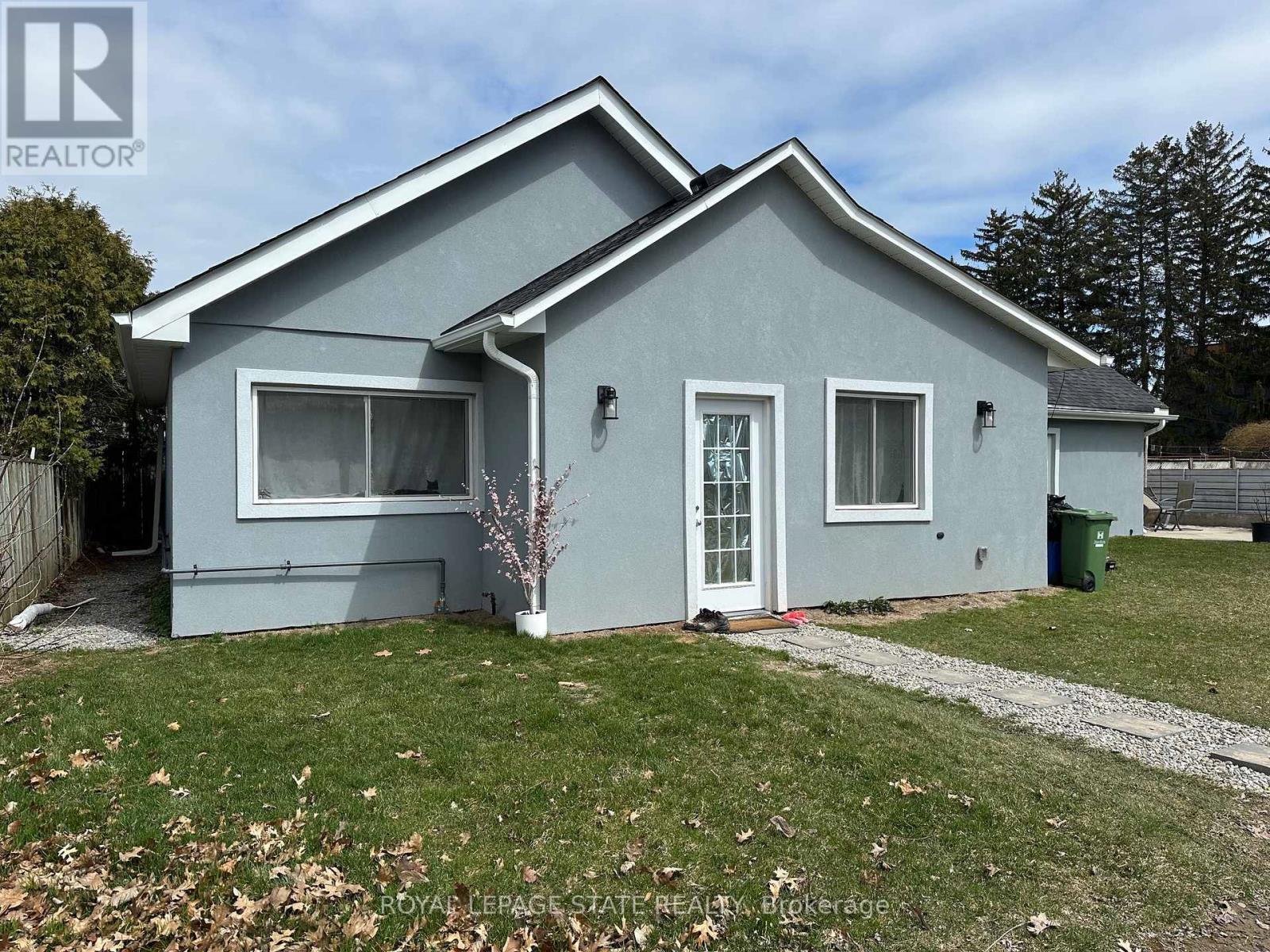 Photo 21 of 251 King Street E, Hamilton ON