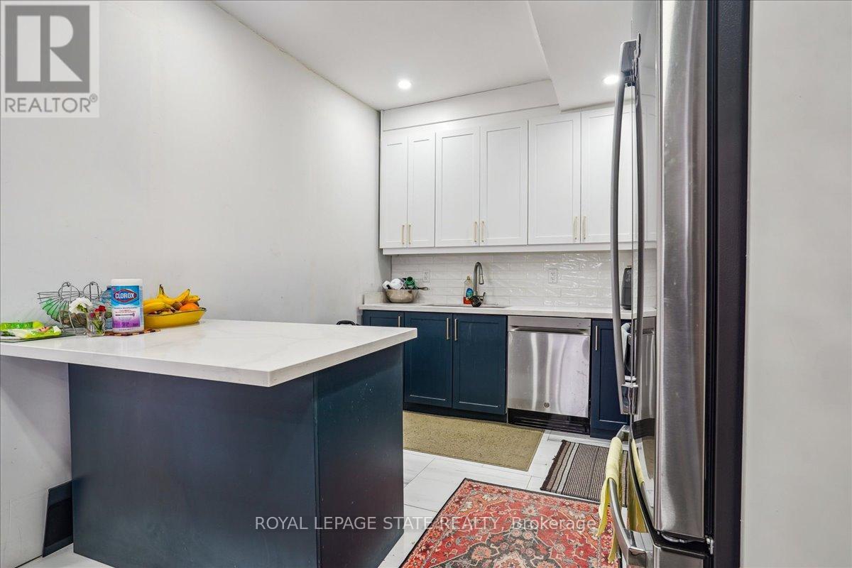 Photo 17 of 251 King Street E, Hamilton ON