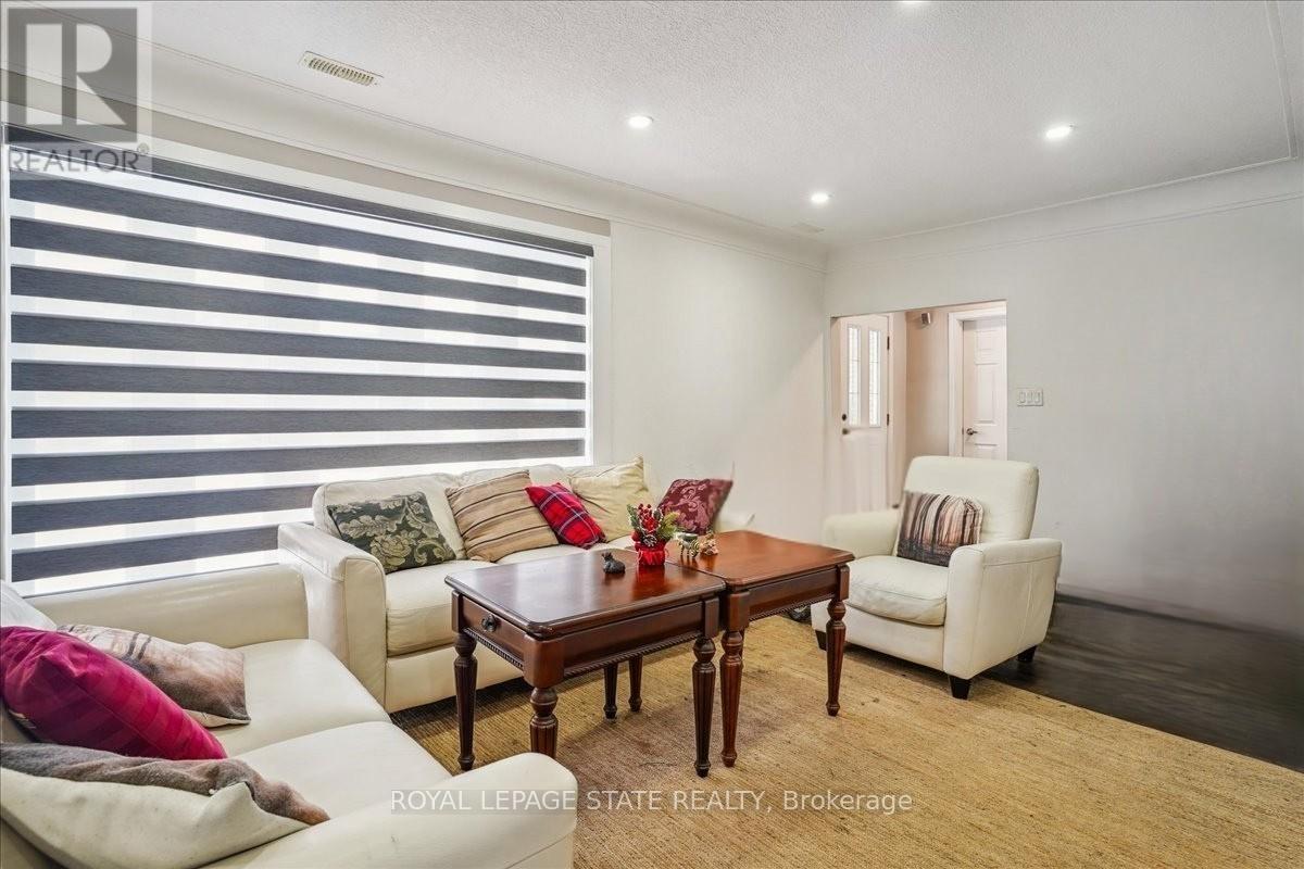 Photo 5 of 251 King Street E, Hamilton ON