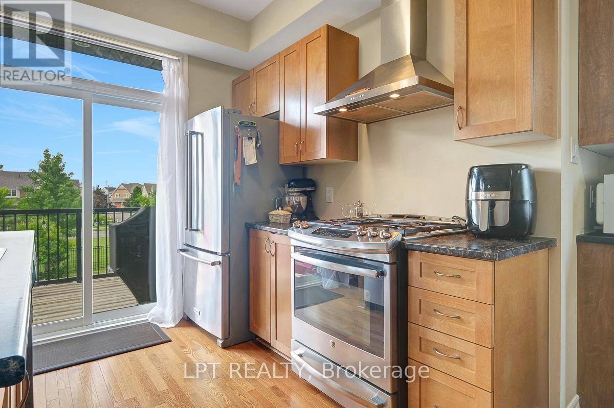 Photo 20 of 201 Yellowcress Way, Ottawa ON