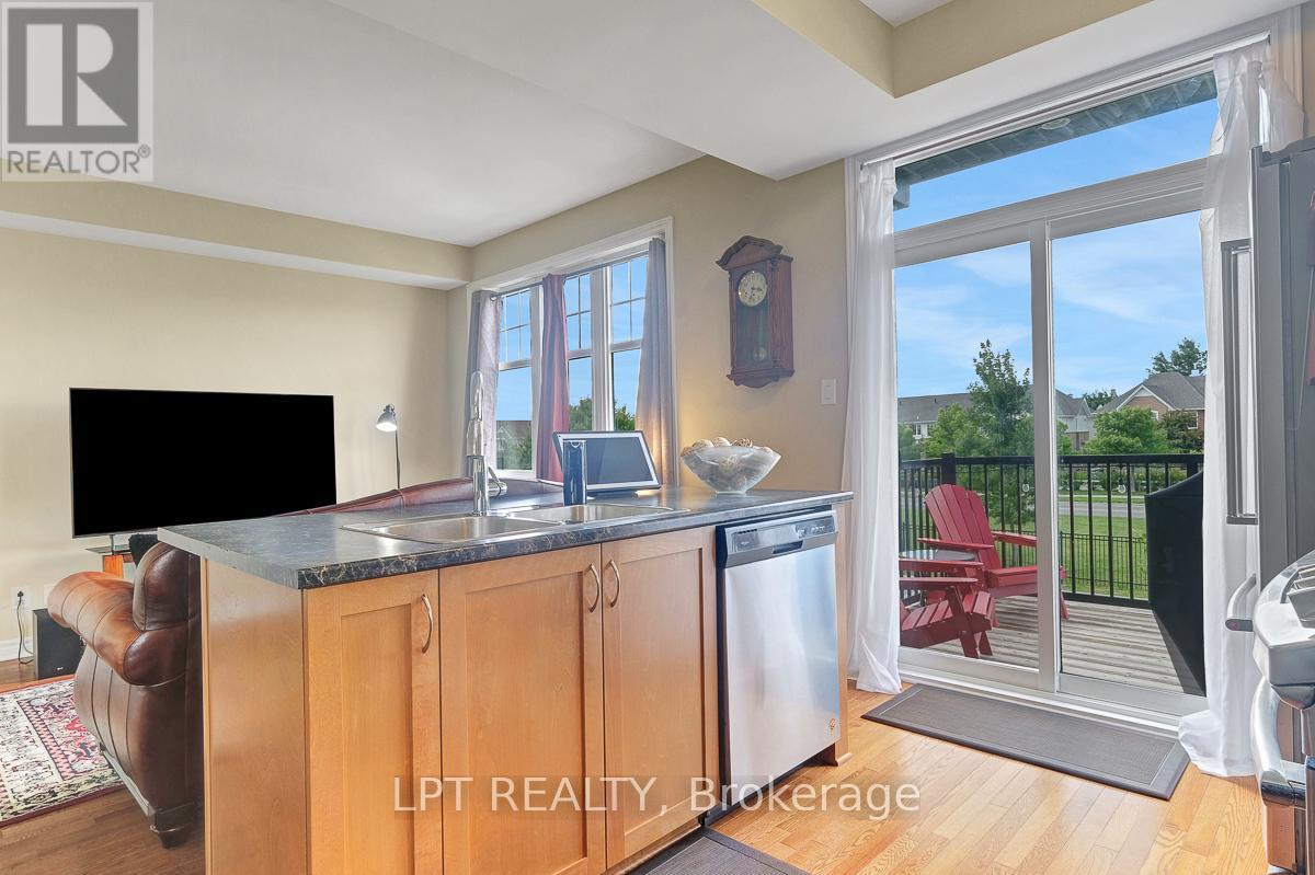 Photo 22 of 201 Yellowcress Way, Ottawa ON