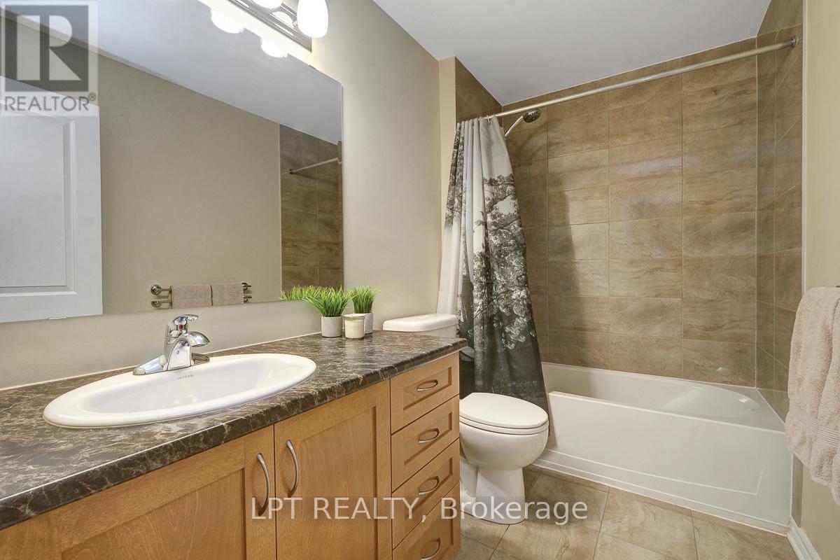 Photo 38 of 201 Yellowcress Way, Ottawa ON