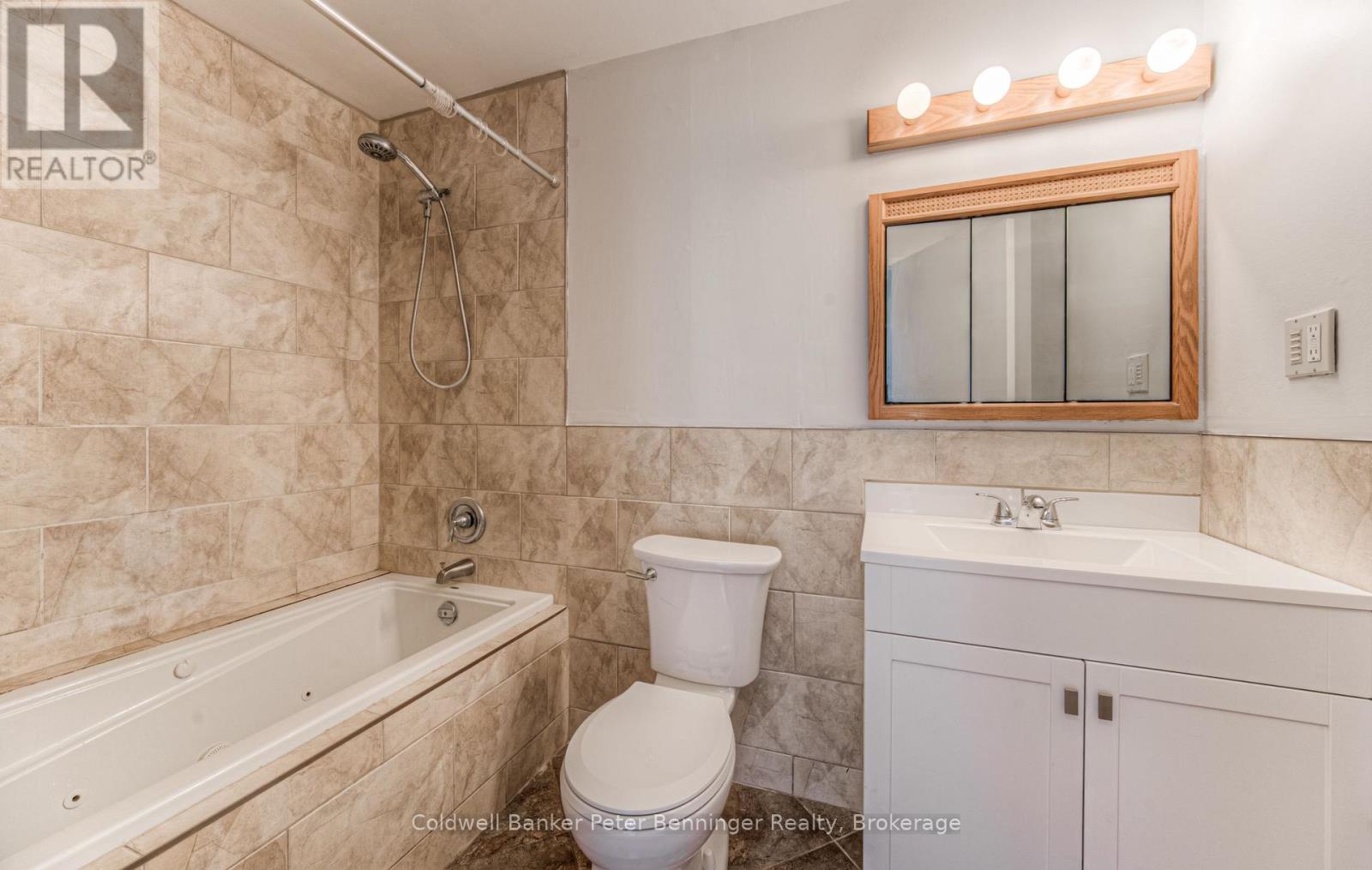 Photo 20 of 211 1100 Courtland Avenue E, Kitchener ON
