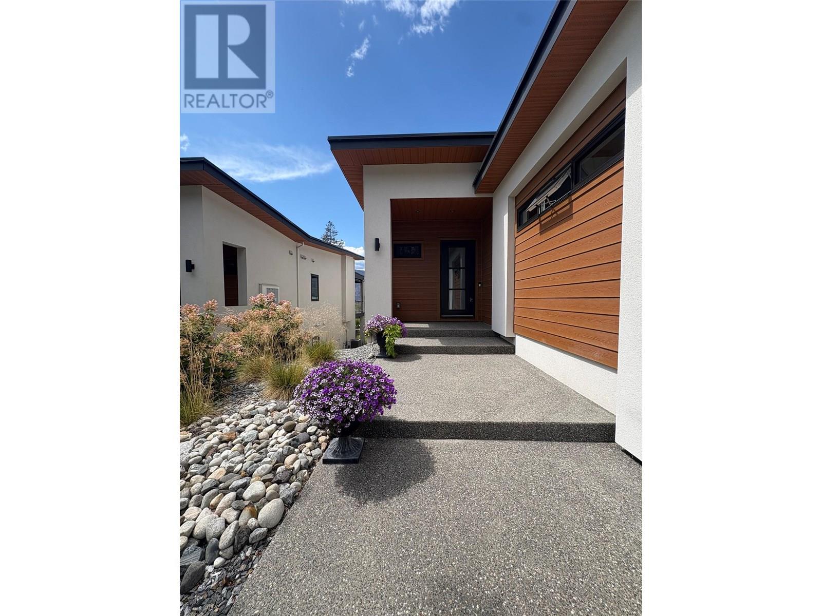 Photo 44 of 10100 Tyndall Road Unit 3, Lake Country BC
