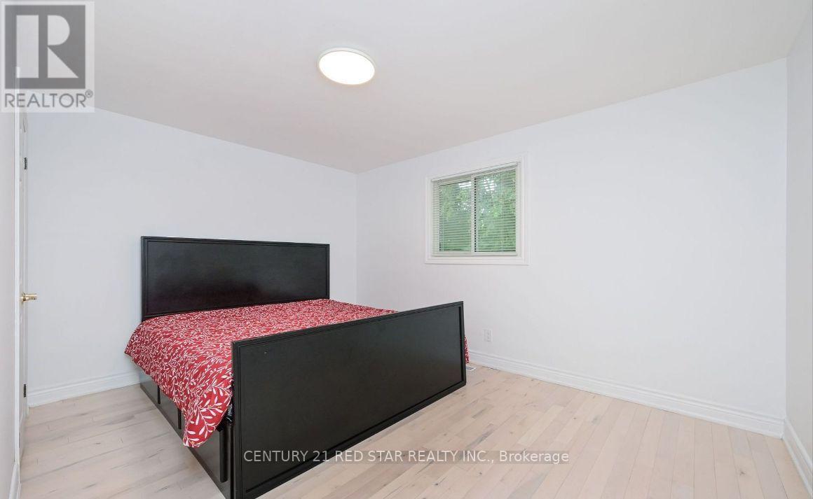 Photo 15 of 99 Boyne Crescent, New Tecumseth ON
