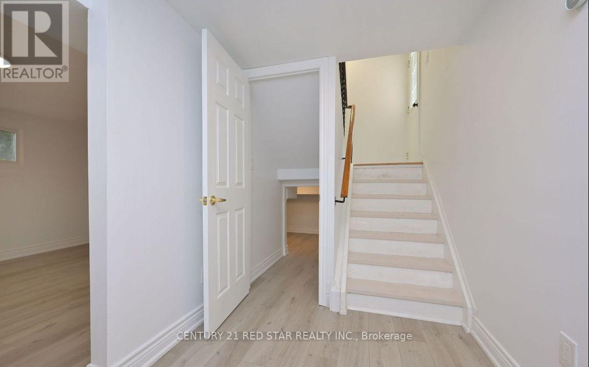 Photo 22 of 99 Boyne Crescent, New Tecumseth ON