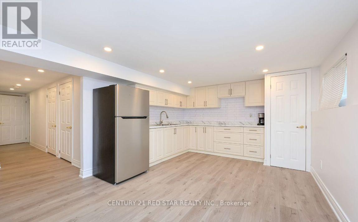 Photo 23 of 99 Boyne Crescent, New Tecumseth ON