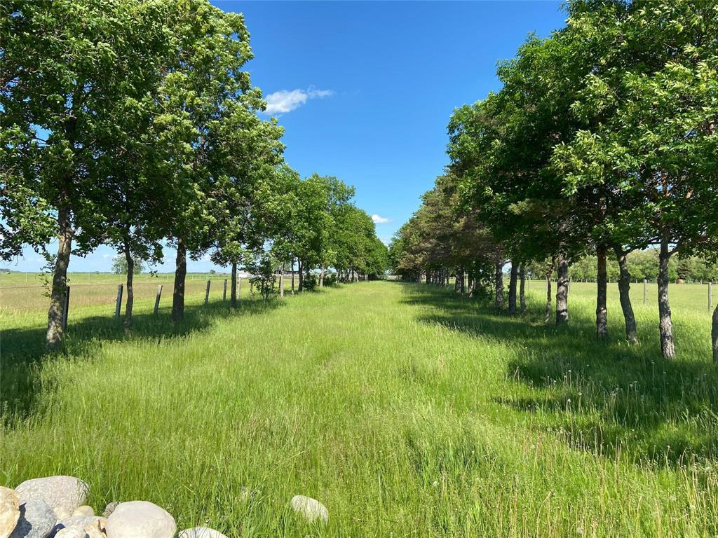 Photo 23 of 2287 Lavallee Road, Grande Pointe MB