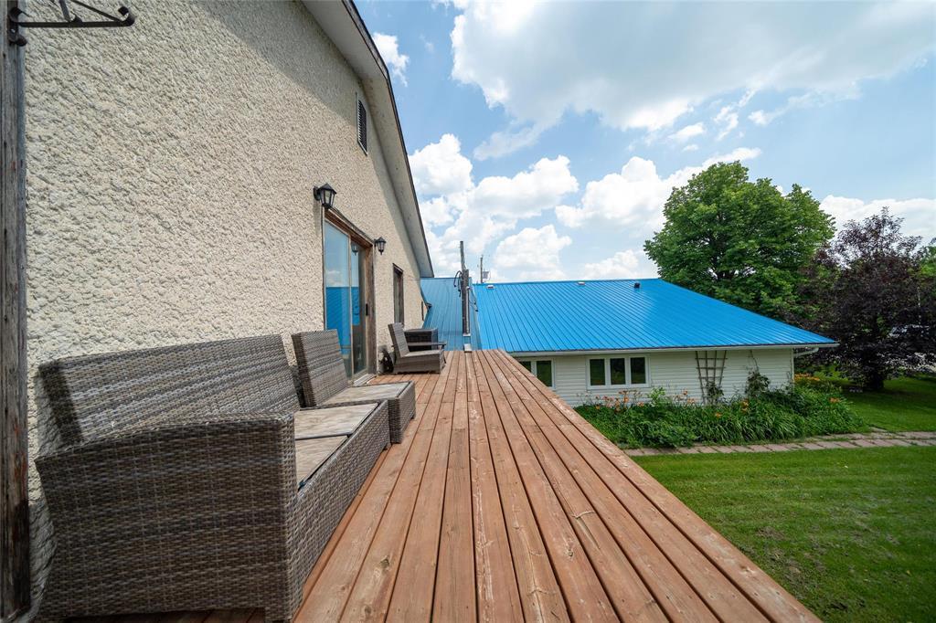 Photo 24 of 2287 Lavallee Road, Grande Pointe MB