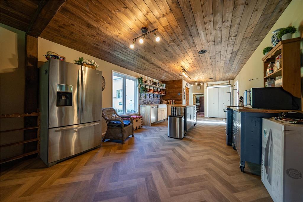 Photo 32 of 2287 Lavallee Road, Grande Pointe MB