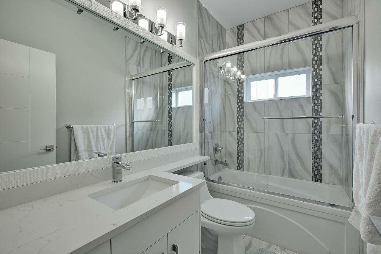 Photo 31 of 7715 154 A Street, Surrey BC