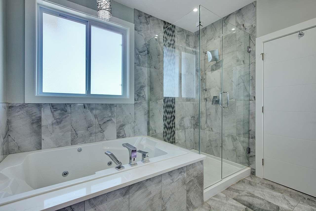 Photo 23 of 7715 154 A Street, Surrey BC