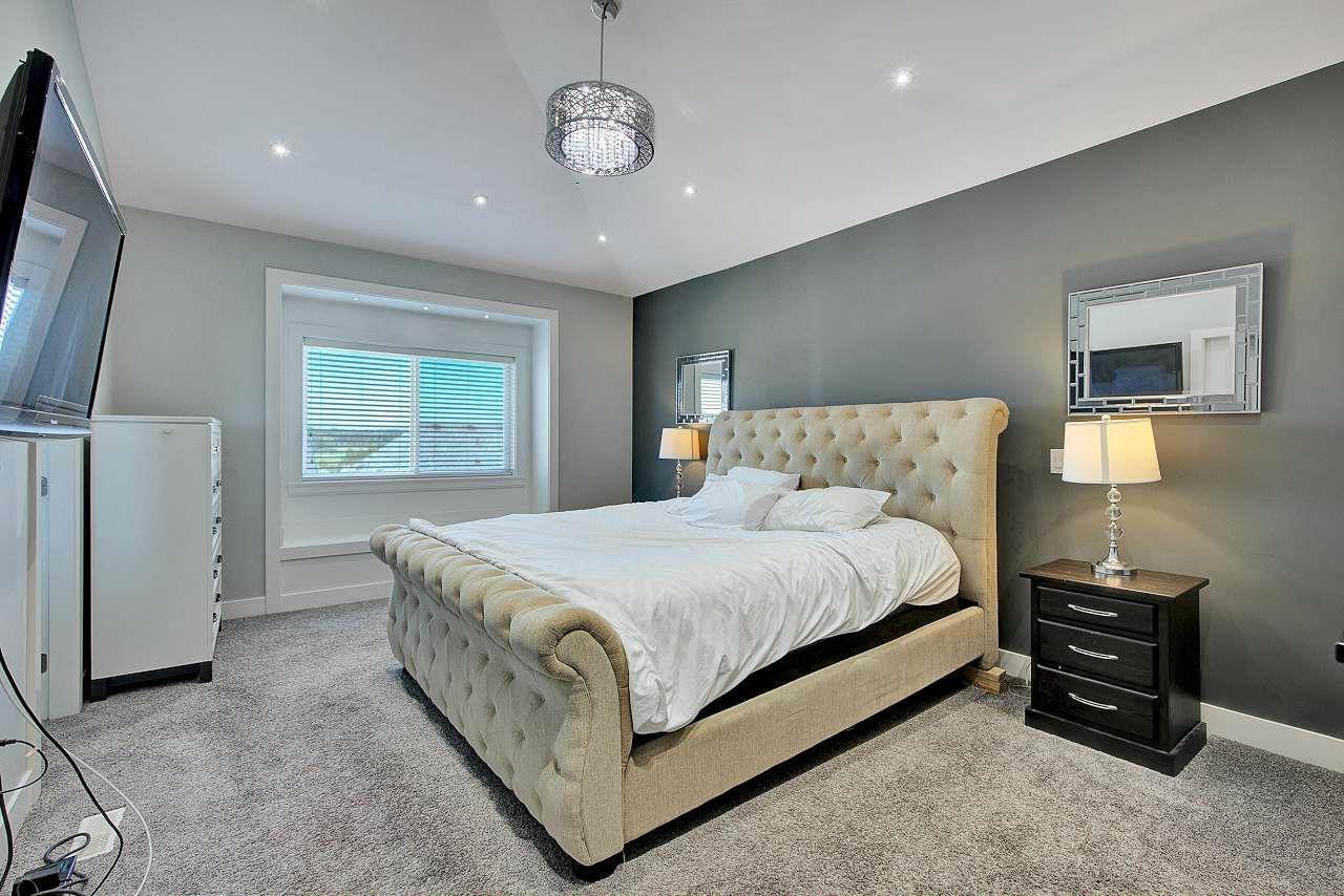 Photo 8 of 7715 154 A Street, Surrey BC